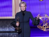 سيث روجن وجين سمارت أفضل ممثل وممثلة فى مسلسل كوميدى بحفل جوائز الإيمى