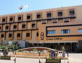 سكرتير محافظة سوهاج يبحث إنهاء إجراءات طلبات التقنين وسداد مستحقات الدولة