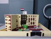 محمد طور شغف الطفولة لموهبة فنية.. يصنع عالم مصغر من الخشب والورق