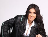 دينا تطلق أول أكاديمية لتعليم الرقص الشرقي والفنون