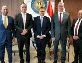 وزير البترول يبحث مع "توتال" تعزيز منظومة النقل الآمن للمنتجات البترولية