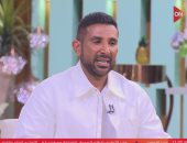 أحمد سعد يشكر الشاعر الغنائي "فلبينو": "اشتغل معايا في أغاني هو مش كاتبها"