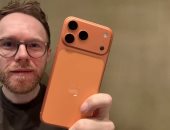 احذر وضع "سكرينة" لهاتف iPhone 17 .. تتسبب فى إلغاء ميزة مهمة