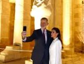 السيلفى الملكى.. صحف إسبانية تبرز سحر الأقصر وانبهار الملك فيليبى وليتثيا بالحضارة المصرية.. الإسبانيول:الملك التقط صورا عفوية بهاتفه.. لابانجورديا: زيارة تاريخية جمعت الدبلوماسية الاقتصادية والسياسية والثقافية