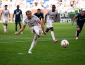 بايرن ميونخ يمطر شباك هوفنهايم برباعية وكين يسجل الهاتريك العاشر