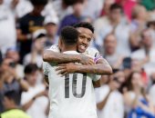 صواريخ ميليتاو ومبابي تقود ريال مدريد للحفاظ على صدارة الليجا.. فيديو