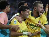 ميلان يكتسح أودينيزي بثلاثية في الدوري الإيطالي.. فيديو