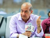 طارق الشناوى: علينا ألا نخضع لوسائل التواصل الاجتماعى لأنها رجعية