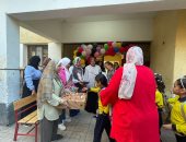 توافد تلاميذ ابتدائى على المدارس فى الجيزة بالعام الدراسى الجديد