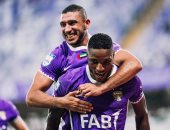 صدام مصري بين العين والجزيرة في الدوري الإماراتي الليلة