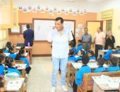 مدير تعليم سوهاج يتفقد المدارس لمتابعة سير العملية التعليمية