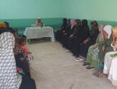 تنظيم 30 جلسة دوار للتوعية المجتمعية داخل قرى "حياة كريمة" بأسوان