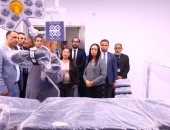 وزيرة التضامن تتابع سير العمل فى تجهيزات مستشفى "ألزهايمر وكبار السن"