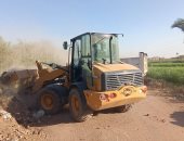 رفع 100 طن قمامة ومخلفات صلبة بقرى مركز سوهاج