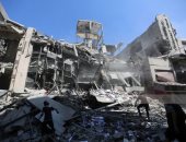 غارات إسرائيلية تحول بنك فلسطين بمدينة غزة إلى ركام