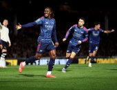 أرسنال يعبر لدور الـ 16 من كأس الرابطة بثنائية ضد بورت فايل.. فيديو