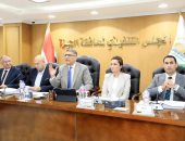 محافظ الجيزة لرؤساء الأحياء والمراكز: اللى مش قادر يشتغل يسيب مكانه