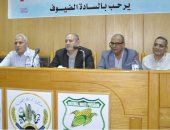 رئيس البحوث الزراعية يبحث آليات تطوير أداء المحطات البحثية بالوجه البحرى