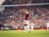 أستون فيلا يحقق أول فوز فى الدورى الإنجليزى بثلاثية ضد فولهام.. فيديو