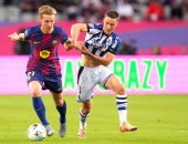 التعادل يحسم شوط برشلونة ضد ريال سوسيداد في الدوري الإسباني