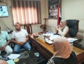 رئيس مدينة قويسنا تتابع ملفات التصالح فى مخالفات البناء والتواصل مع المواطنين