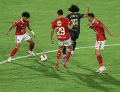 75 دقيقة.. الأهلى والزمالك يبحثان عن هدف التقدم.. والنتيجة 1-1.. صور 