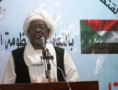 قنصل السودان فى أسوان: عودة 410 آلاف مواطن سودانى لوطنهم عبر الطرق البرية