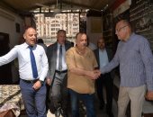 محافظ أسيوط يتابع انتظام العملية التعليمية ويتفقد مدرسة بدر الرسمية للغات بحي شرق