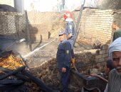 السيطرة على حريق شب فى عدد من الأحواش بجهينة سوهاج ونفوق الماشية.. صور