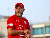 وائل رياض وجهاز منتخب 2007 يتابعون مباريات دورى المحترفين