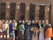 أفواج سياحية من 38 دولة.. معابد الأقصر تشهد طفرة زيارات يومية.. فيديو وصور