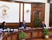 رئيس الوزراء يُتابع موقف المشروعات الجارى تنفيذها بين الإسكان والهيئة الهندسية