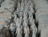 7000 جندى من الطين.. منحوتة لجيش الأمبراطور الصينى الأول منذ القرن الثالث