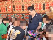 نائب محافظ سوهاج يشارك الأطفال الأيتام يوما ترفيهيا بالأنشطة والألعاب