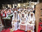 البابا تواضروس الثانى يدشن كنيسة المغارة فى دير "العذراء" بدرنكة