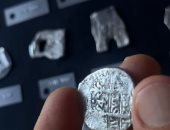 العثور على أكثر من 1000 عملة من أسطول الكنوز الغارق قبل 310 أعوام