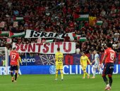 جماهير أوساسونا تهتف لفلسطين وتُوقف المباراة ضد خيتافي (فيديو) 