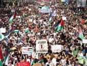 متظاهرون يرغمون سياحا إسرائيليين على تغيير وجهتهم فى ميناء باترا اليونانى