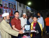 نائب محافظ سوهاج يكرم 700 طالب و24 حافظًا للقرآن الكريم بشطورة.. فيديو