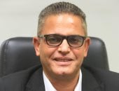 عبد الفتاح عبد المنعم رئيس تحرير اليوم السابع فى عزاء المخرج عمرو بيومى