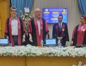 الباحث عمر عزت يحصل على درجة الدكتوراه المهنية فى إدارة الأعمال