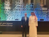 رئيس هيئة الرقابة المالية يعقد اجتماعات ثنائية مع قادة المؤسسات المالية السعودية