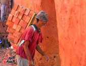 غنى أثناء عمله فسحر الجميع بصوته.. حكاية عدوية الغلابة (فيديو)