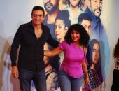 أحدث عرسان بالوسط الفنى.. رانيا يوسف برفقة زوجها بالعرض الخاص لفيلم هيبتا (صور)