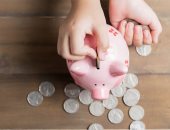 إزاى تعلمى طفلك يتحكم فى مصروفه اليومى؟