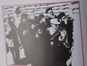 البابا شنودة يزور الجنود على الجبهة بعد عام من نصر أكتوبر: المسيحي والمسلم دم واحد