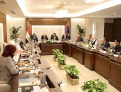 نائبا رئيس الوزراء يشهدان اجتماع مجلس إدارة هيئة الدواء المصرية.. تفاصيل
