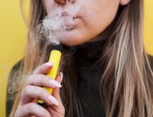 الصحة العالمية: السجائر الإلكترونية تسببت فى إدمان 100 مليون شخص بالعالم