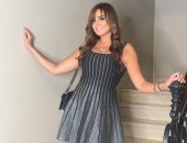 بشرى تحتفل بعيد ميلادها الـ44 بجلسة تصوير تخطف الأنظار بجمالها.. صور