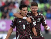 إسبانيا تهزم أوكرانيا والمكسيك تسحق تشيلى فى كأس العالم للشباب.. فيديو